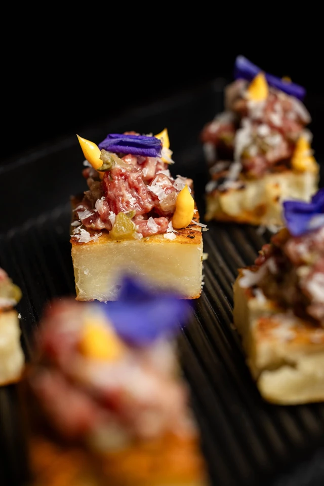 Full Service Caterers: Chef de la Mesa Inc 8