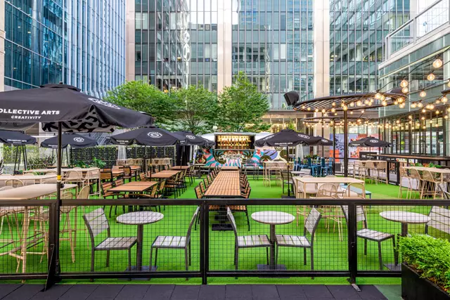 Restaurants: Chefs Hall 16