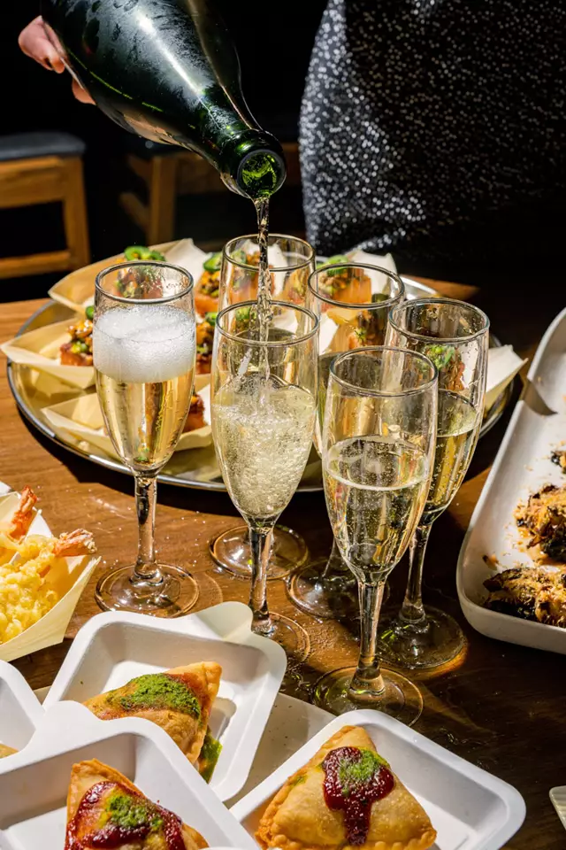 Restaurants: Chefs Hall 15