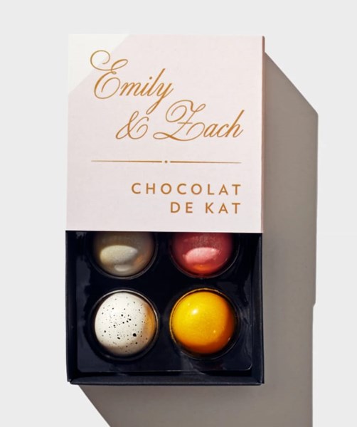 Carousel images of Chocolat de Kat