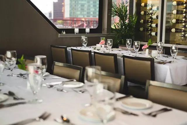 Cruise Ship/Yachts: City Cruises Toronto 8