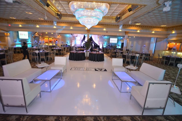 Banquet Halls: Claireport Place 12