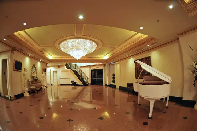 Banquet Halls: Claireport Place 36