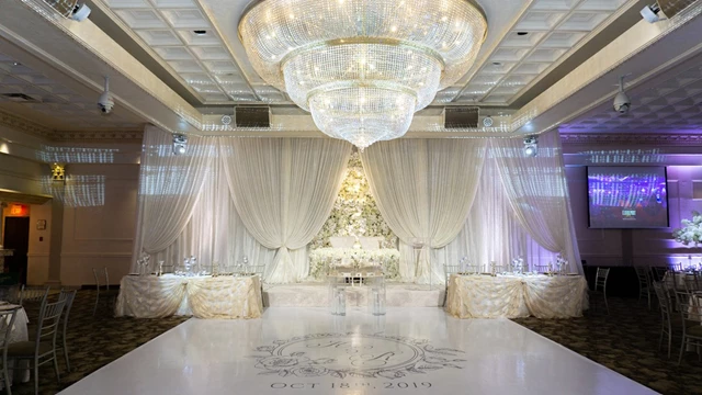Banquet Halls: Claireport Place 38