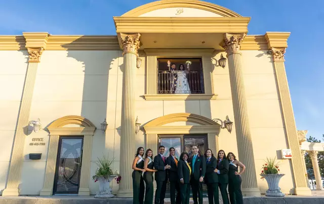 Banquet Halls: Claireport Place 32