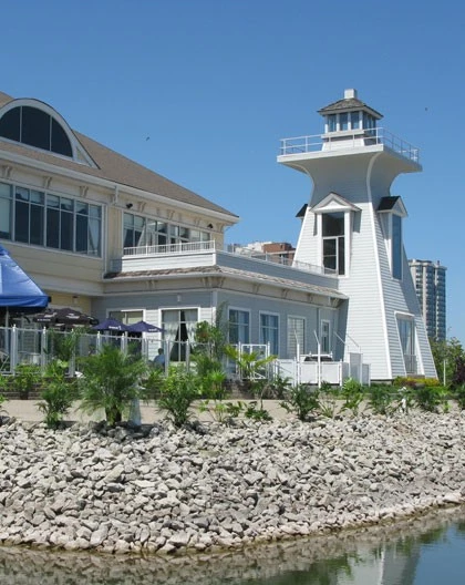 Compass Lakeside Grill & Lounge, Oakville