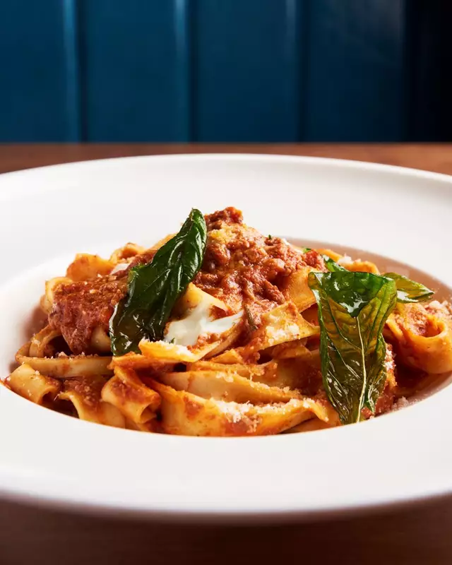 Restaurants: Costa Sorrento 27