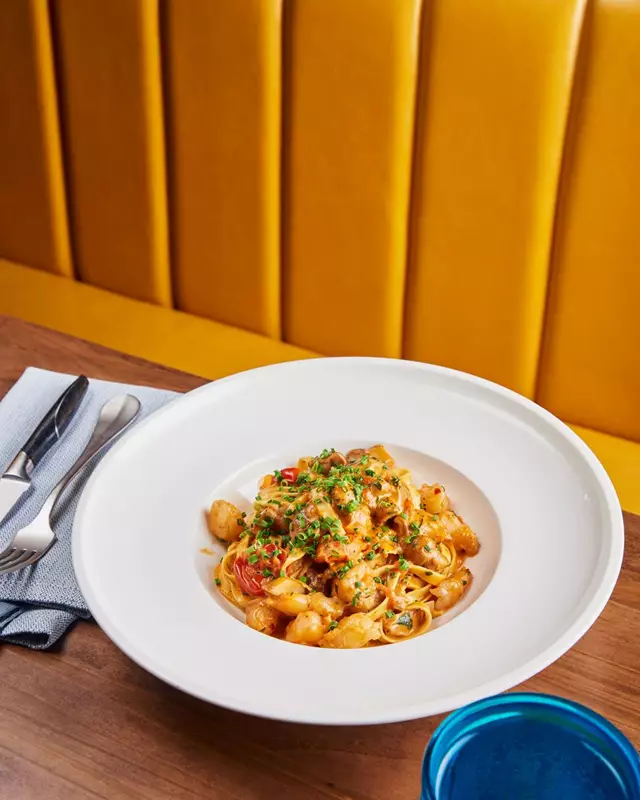 Restaurants: Costa Sorrento 26