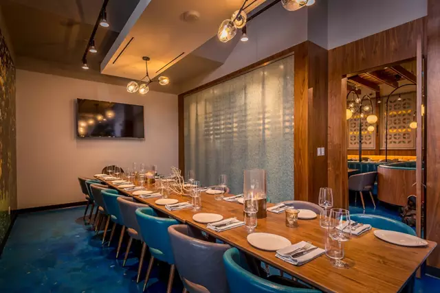 Restaurants: Costa Sorrento 7