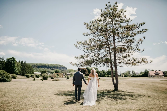Barn Venues: Country Heritage Park 15