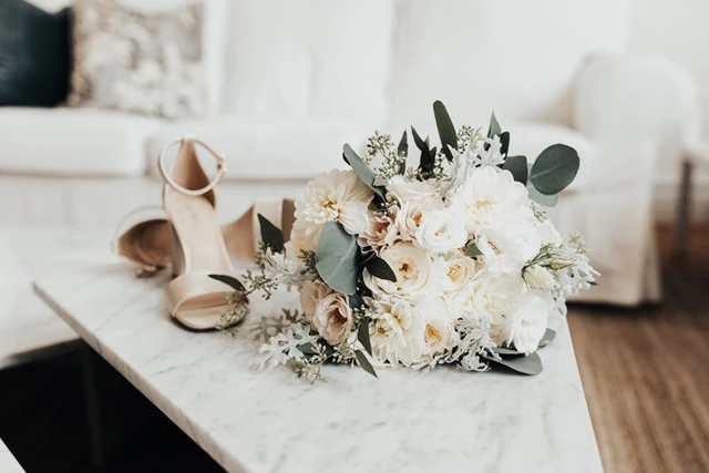 Country Lane Floral Design, King