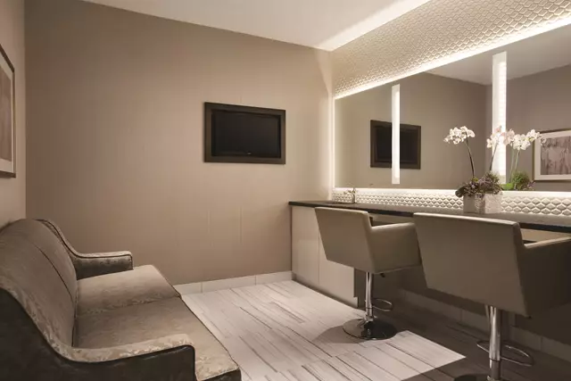 Hotels: Courtyard by Marriott Toronto Mississauga West 5