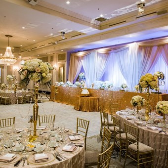 Banquet Halls: Crystal Fountain Event Venue 4