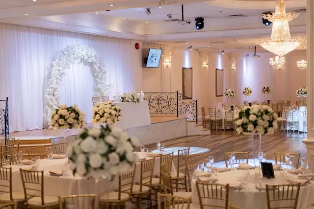Banquet Halls: Crystal Grand Banquet Hall 16