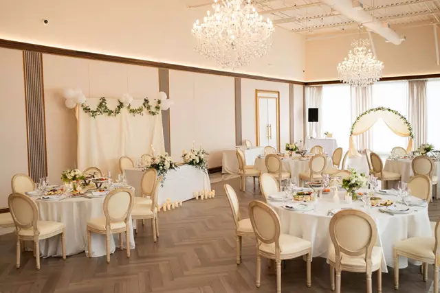 Banquet Halls: Crystal Grand Banquet Hall 8