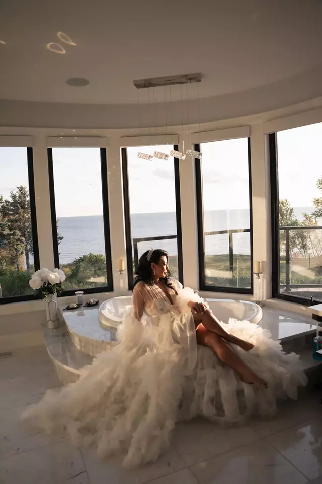 Mansions/Houses: Cyrus Estate 2