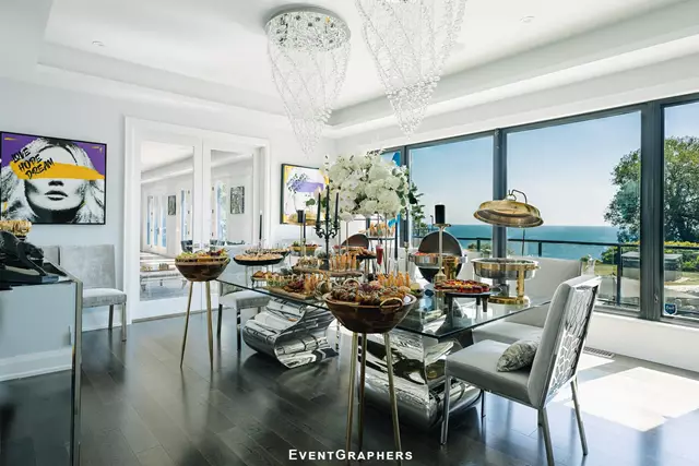 Mansions/Houses: Cyrus Estate 18