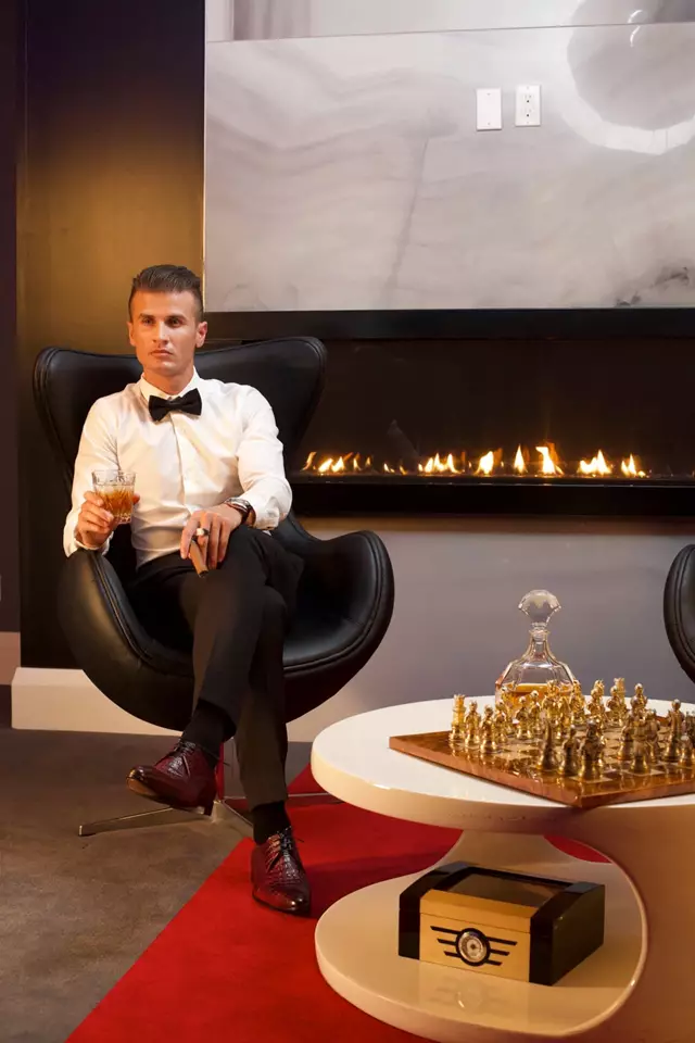 Mansions/Houses: Cyrus Estate 15