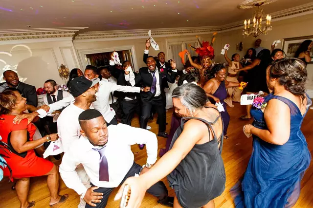 Disc Jockey's / DJs: DJ Kiren NJK Productions Inc. 14