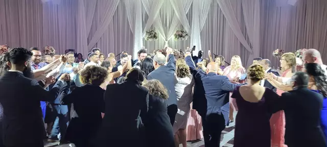 Disc Jockey's / DJs: DJ Kiren NJK Productions Inc. 8