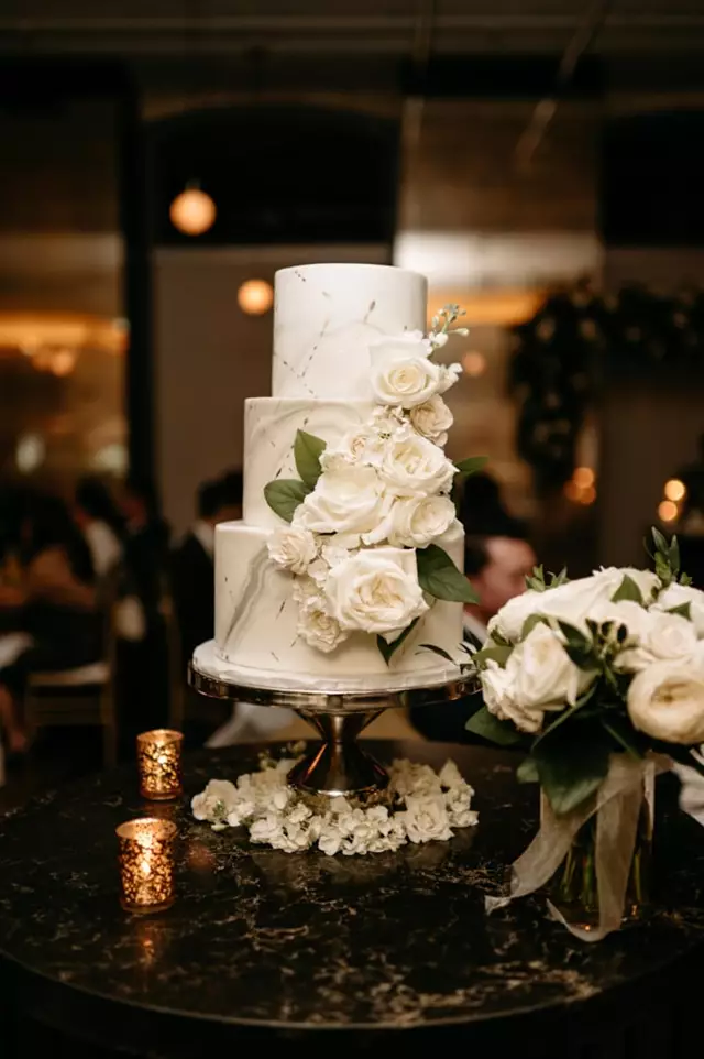 Wedding Cakes: Daan Go Cake Lab 4