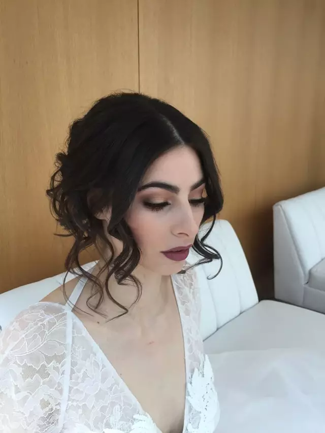 Hair & Makeup: Dame Beauty 4