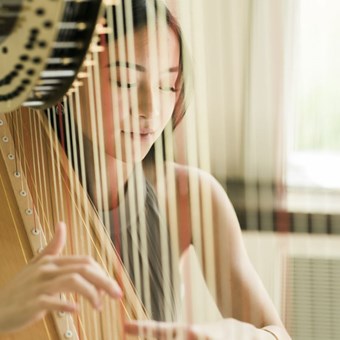 Live Music & Bands: Denise Fung, Harpist 11