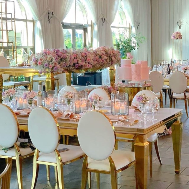 Full Service Décor: Designs by Dina 1