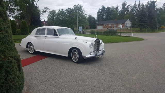 Destinations Chauffeur Services, Ajax