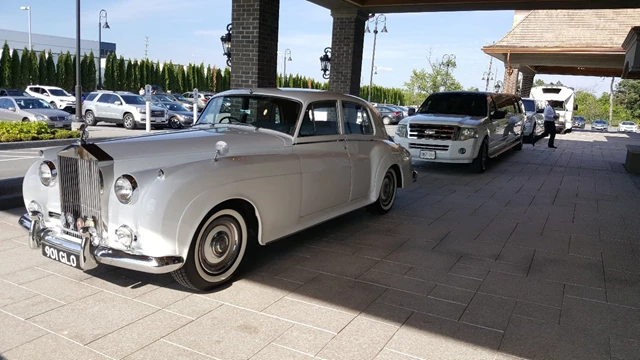 Destinations Chauffeur Services, Ajax