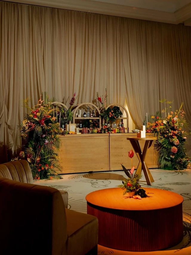 Furniture Rentals: Detailz 14