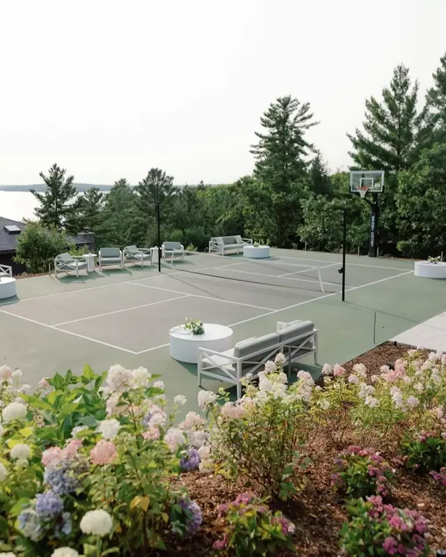 Furniture Rentals: Detailz 10