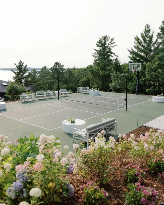 Furniture Rentals: Detailz 11