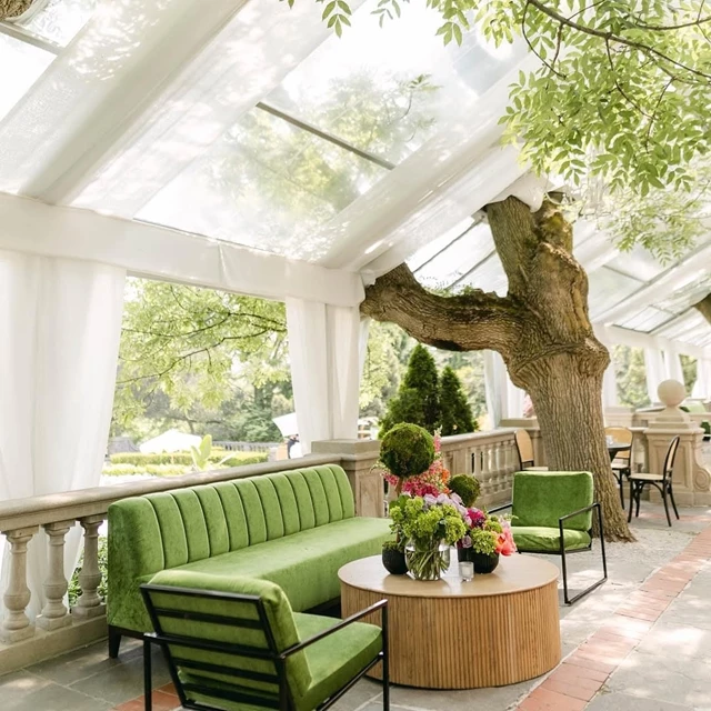 Furniture Rentals: Detailz 5