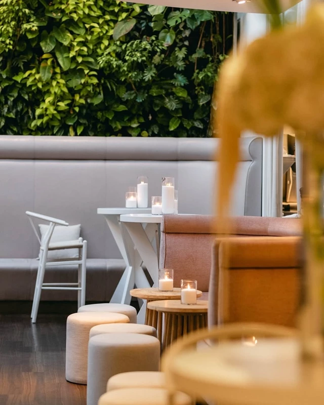 Furniture Rentals: Detailz 3