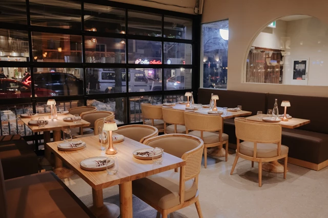 Restaurants: Dhoom Toronto 4