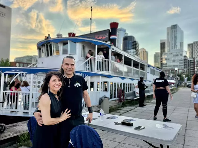 Disc Jockey's / DJs: Disc Jockeys Unlimited 18