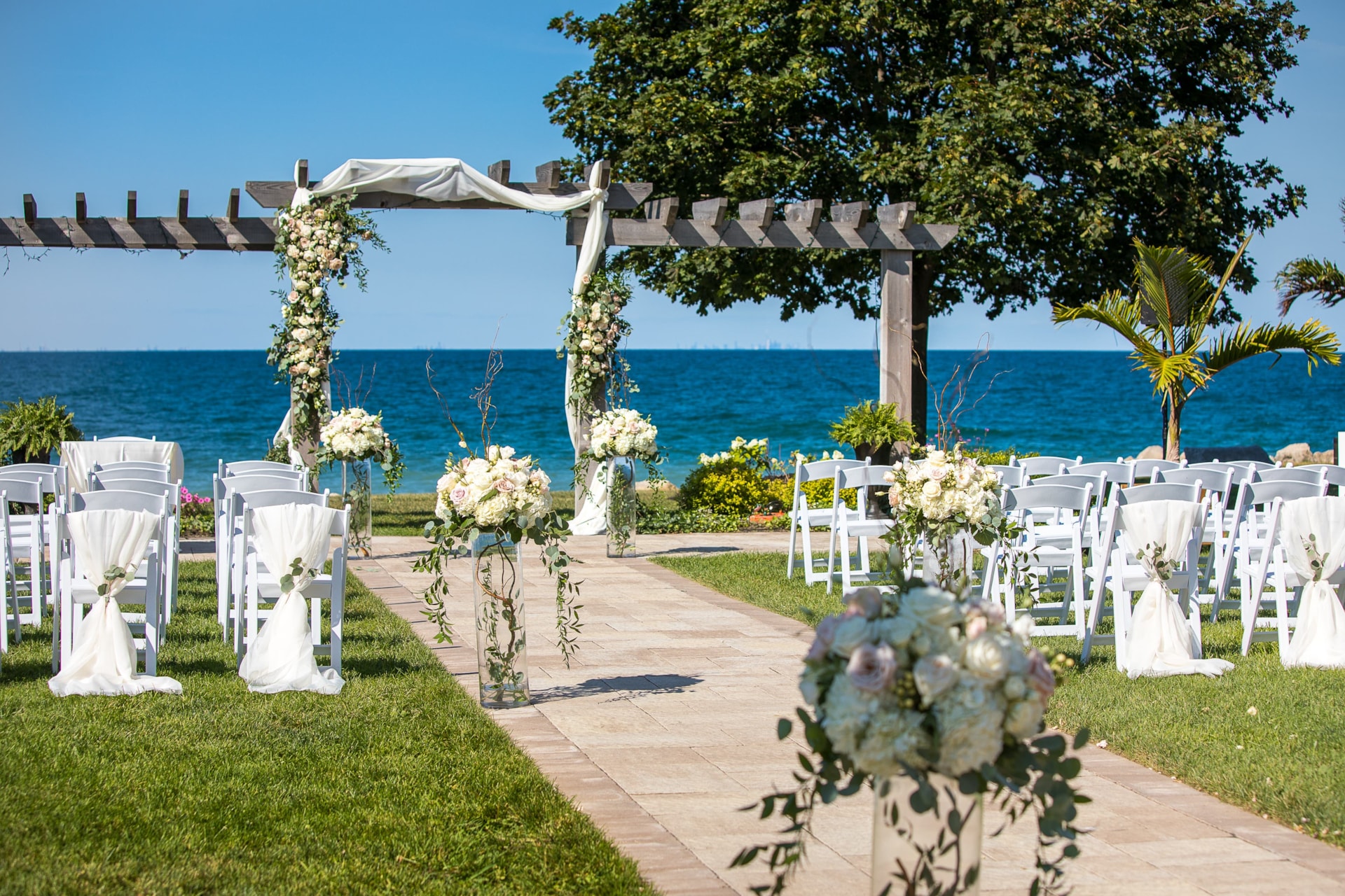 Edgewater Manor profile photo