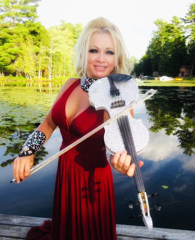 Swarovski Gems Violin