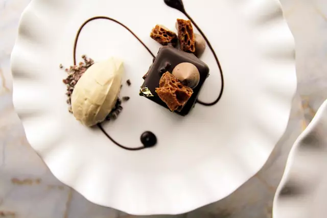 Wedding Caterers: Encore Catering 1