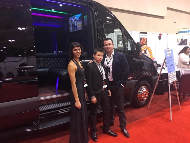 Erin Mills Limo, Mississauga