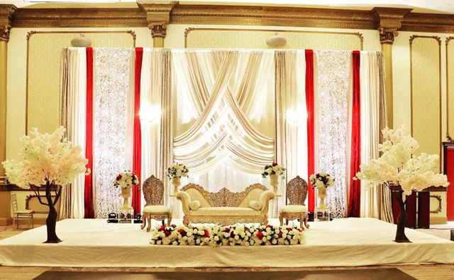 Est Hotel and Banquet, Toronto