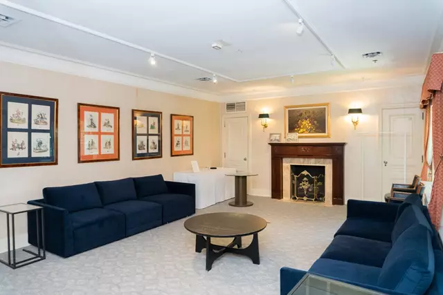 Mansions/Houses: Estates of Sunnybrook 8