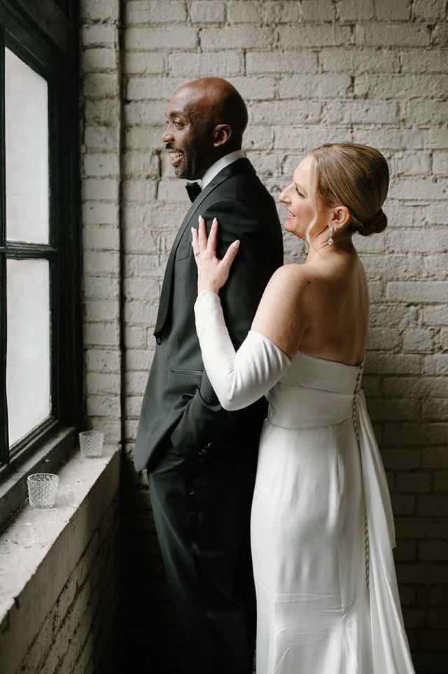 Story's Building Wedding