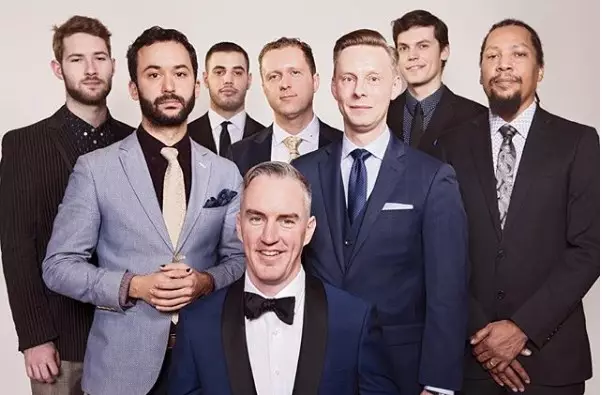 Disc Jockey's / DJs: Evolved Entertainment 29