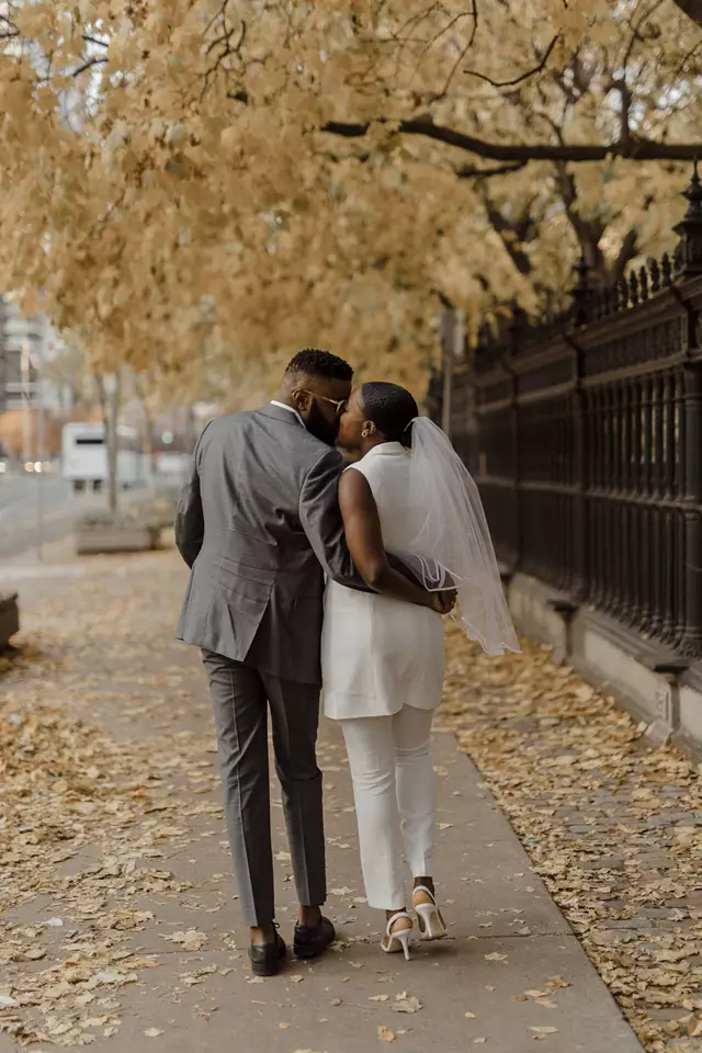 Photographers: EyekahFoto 3