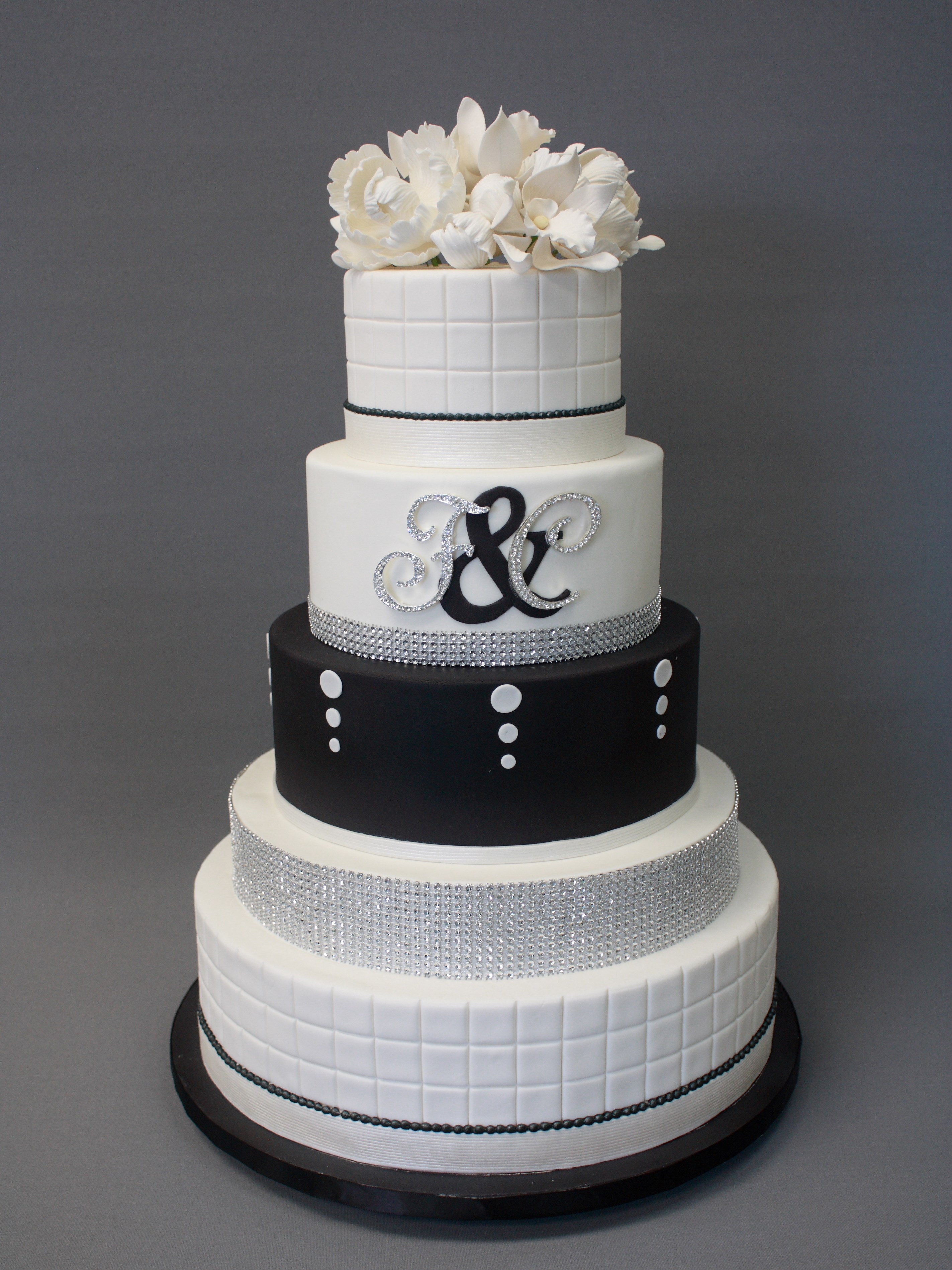 Fabulous Cakes and Confections Articles Closed Wedding Cake in