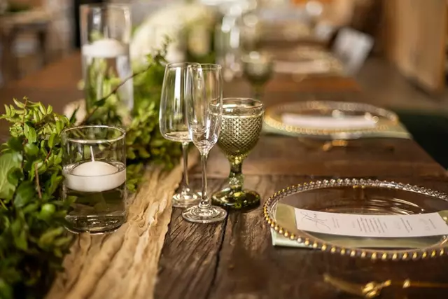 Barn Venues: Fermanagh Farms 23