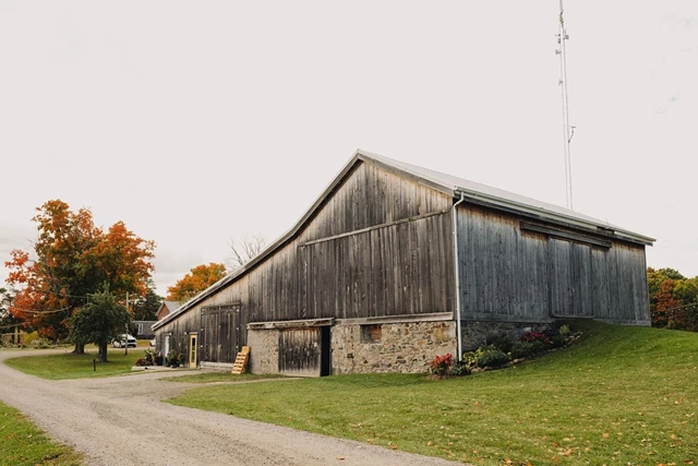 Barn Venues: Fermanagh Farms 12