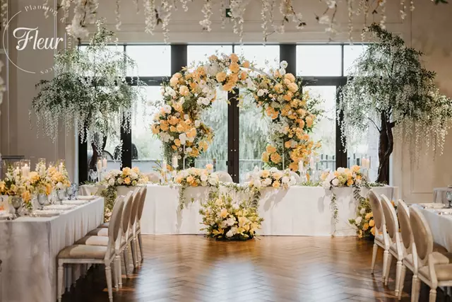 Wedding Planners: Fleur Weddings 13